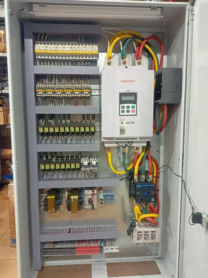 Щит наружного освещения